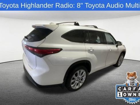 Used 2023 Toyota Highlander L image 8