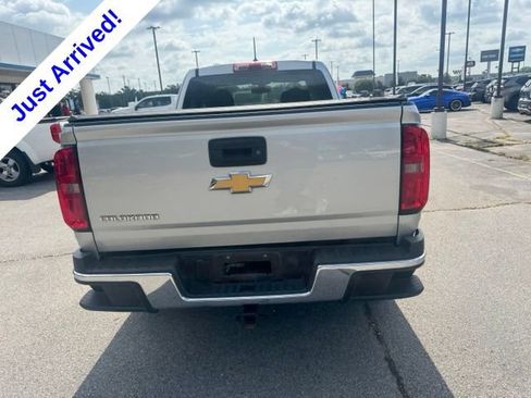 Used 2017 Chevrolet Colorado W/T w/ WT Convenience Package RWD image 4