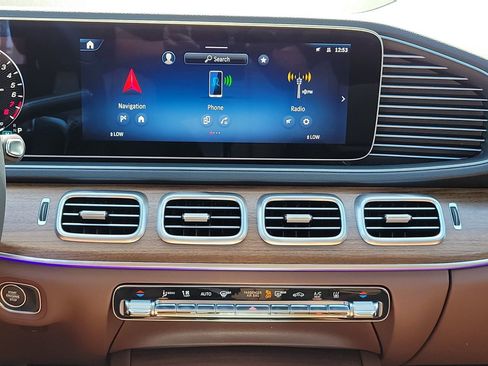 New 2026 Mercedes-Benz GLE 450e GLE 450e image 16