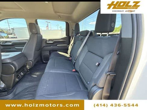 Certified 2024 GMC Sierra 1500 Elevation w/ LPO, Elevation Black Package AWD/4WD image 23