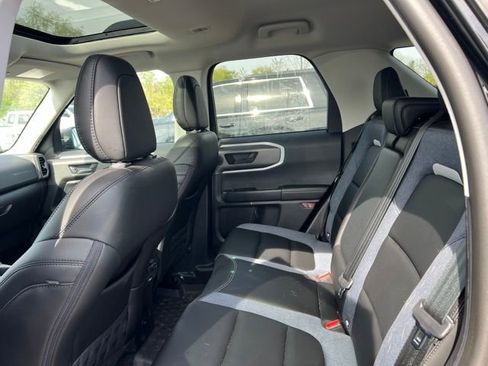 Used 2025 Ford Bronco Sport Outer Banks w/ Outer Banks Tech Package+ AWD/4WD image 16