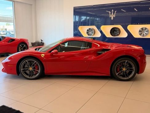 Used 2018 Ferrari 488 Spider RWD image 14