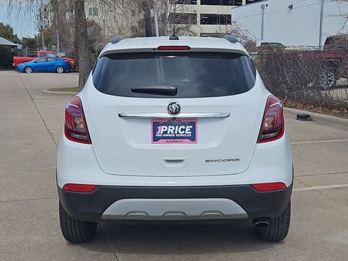 Used 2020 Buick Encore Preferred image 7