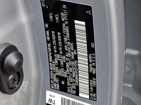 Used 2023 Toyota Highlander XLE image 33