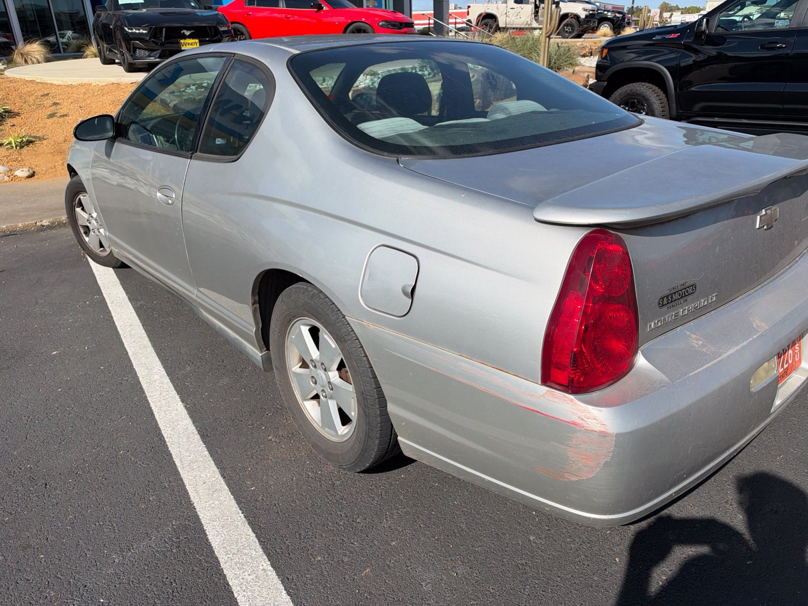 Used 2006 Chevrolet Monte Carlo LT w/ Preferred Equipment Group FWD image 3