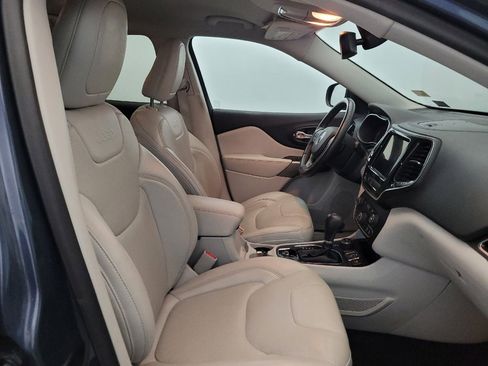 Used 2019 Jeep Cherokee Limited AWD/4WD image 21