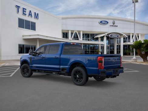 New 2026 Ford F250 Lariat w/ Black Appearance Package image 4