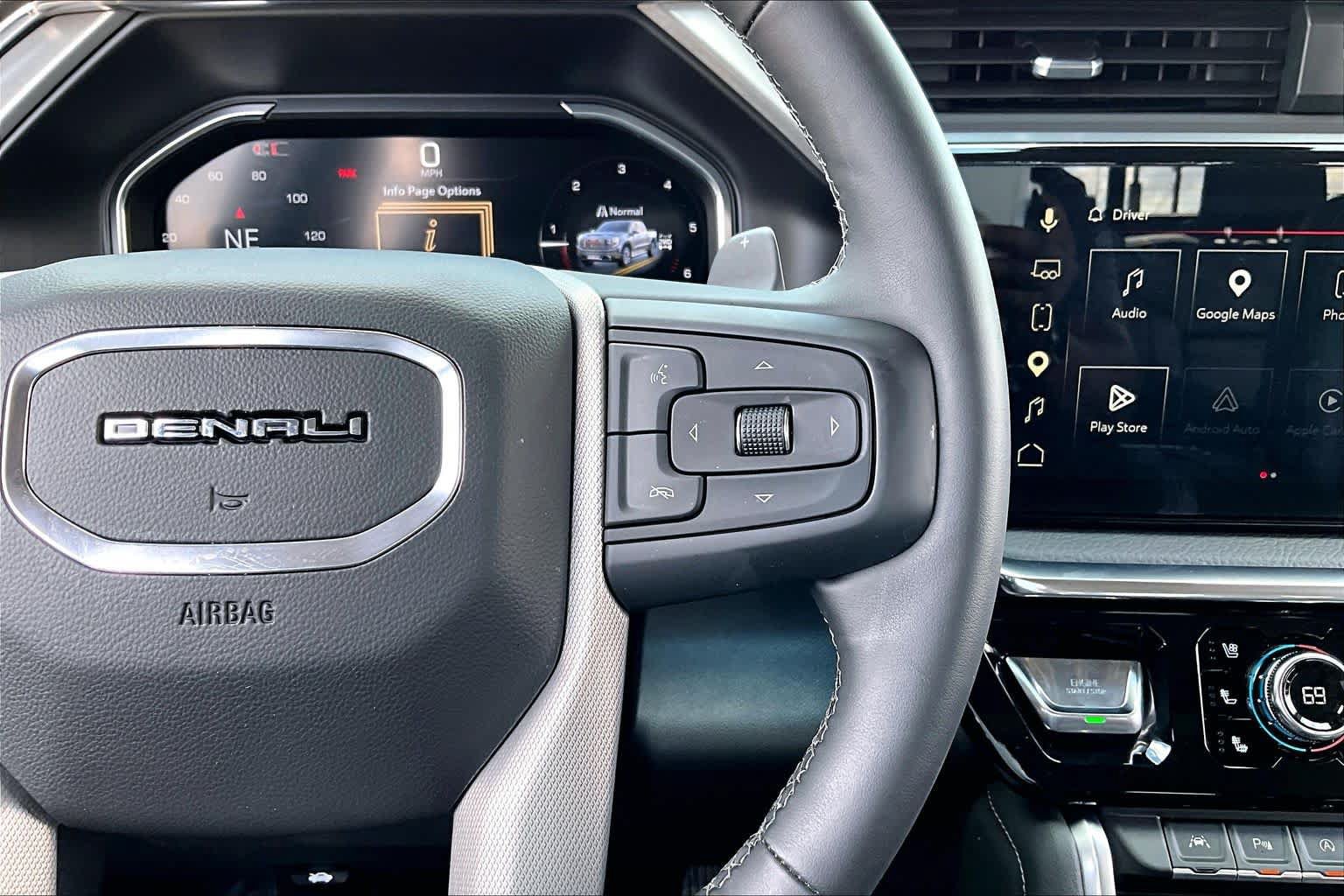 Used 2026 GMC Sierra 1500 Denali AWD/4WD image 25