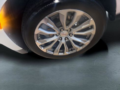 Certified 2022 GMC Yukon Denali image 16