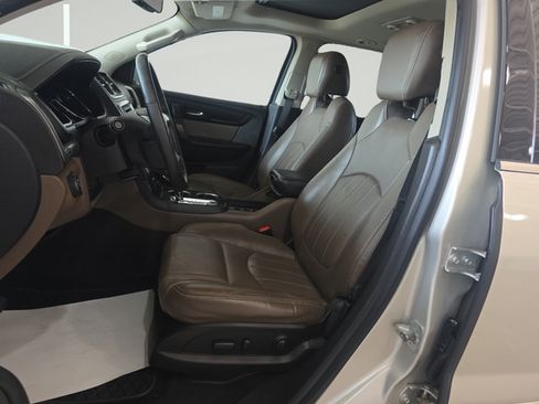 Used 2017 GMC Acadia Limited SLT AWD/4WD image 12