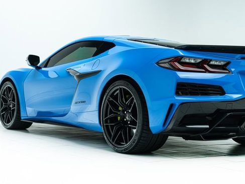 Used 2023 Chevrolet Corvette Z06 image 21