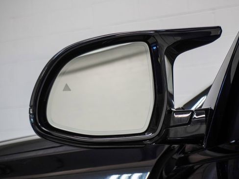 Used 2024 BMW X6 M60i image 47