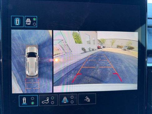 Used 2025 GMC Acadia Elevation FWD image 22
