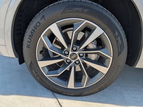 Used 2022 Audi Q5 2.0T Premium Plus image 31