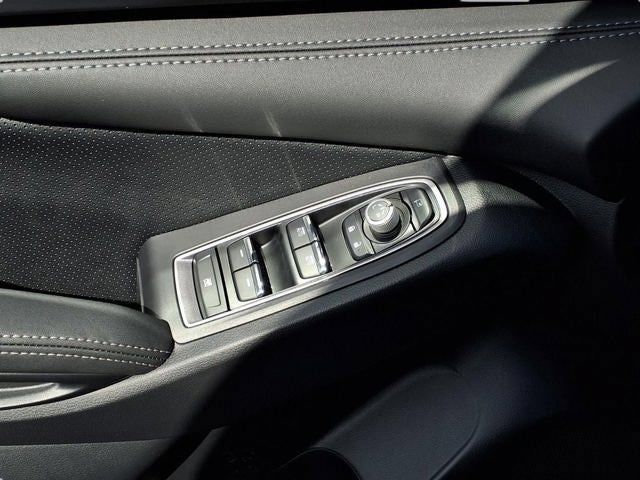 Used 2026 Subaru Ascent Limited AWD/4WD image 12