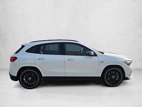 Certified 2025 Mercedes-Benz GLA 35 AMG 4MATIC image 4
