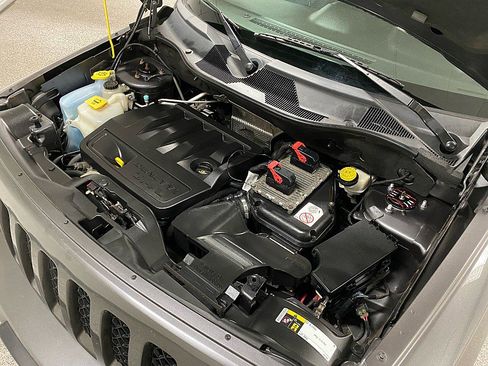 Used 2016 Jeep Patriot High Altitude image 15