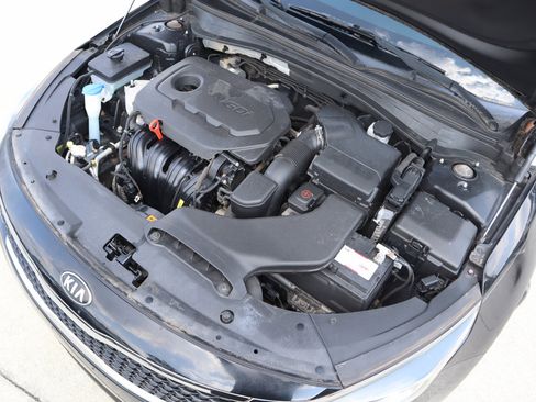 Used 2016 Kia Optima LX w/ LX Convenience Package image 29
