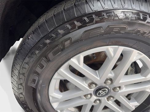 Used 2025 Toyota Sequoia SR5 image 93