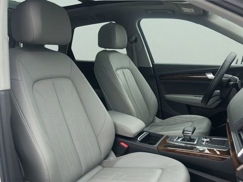 Used 2018 Audi Q5 2.0T Premium image 19