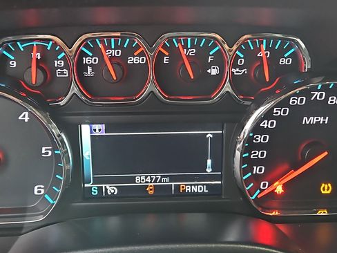 Used 2018 Chevrolet Silverado 1500 LT image 23