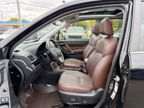 Used 2018 Subaru Forester 2.5i Touring AWD/4WD image 21
