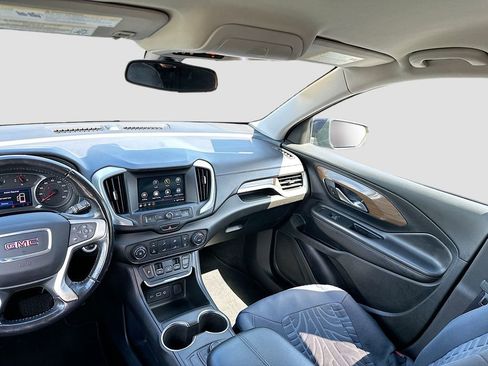 Used 2019 GMC Terrain SLE image 22