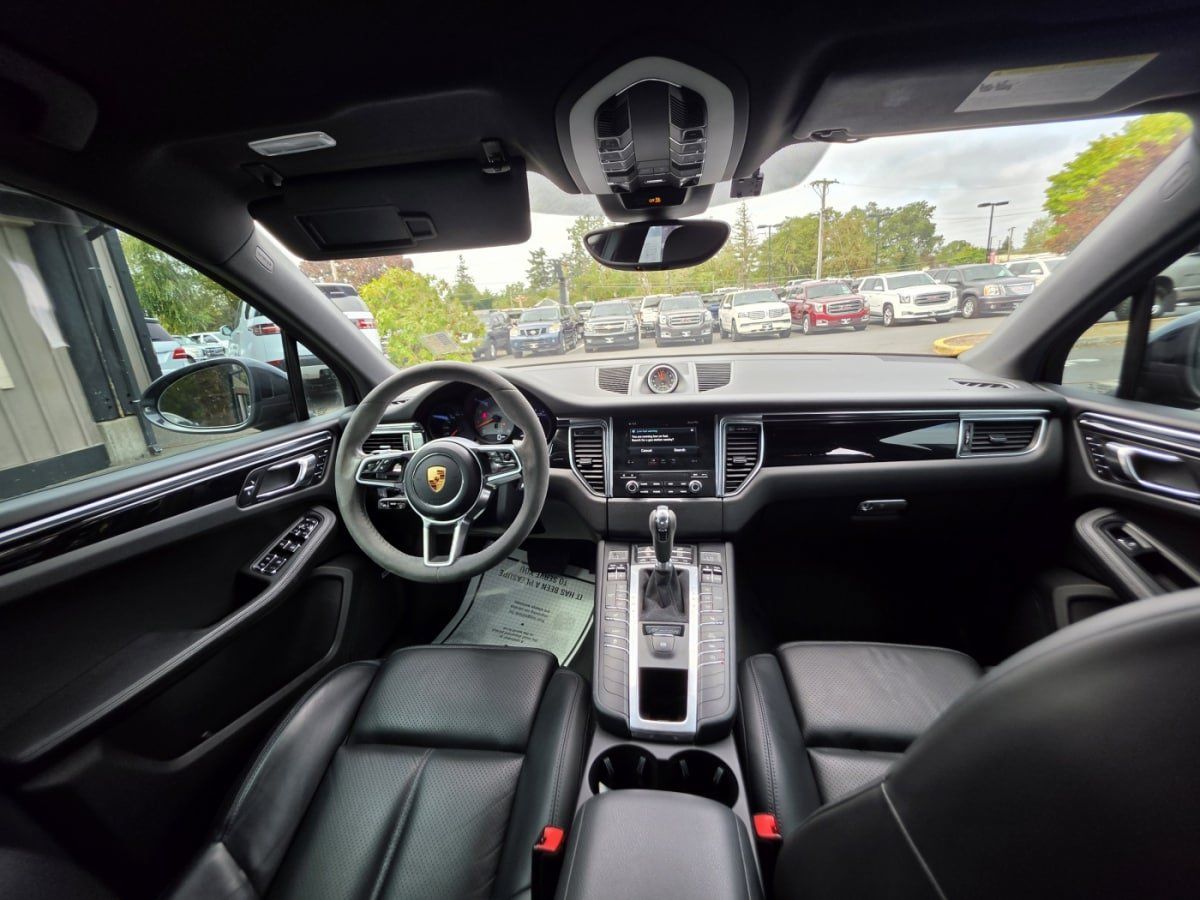 Used 2017 Porsche Macan S AWD/4WD image 17