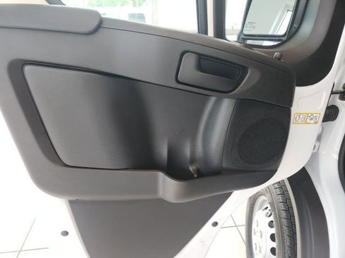 New 2025 RAM ProMaster 1500 w/ Convenience Group FWD image 30