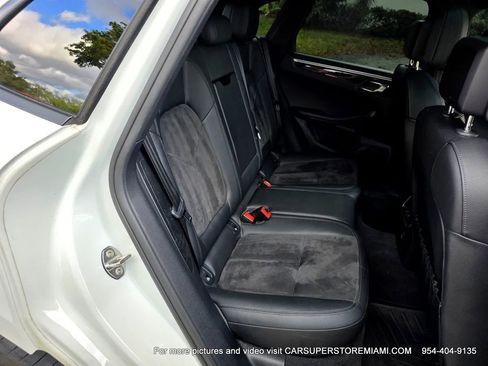 Used 2018 Porsche Macan Sport Edition image 40
