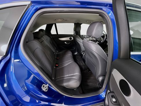 Used 2022 Mercedes-Benz GLC 300 image 29