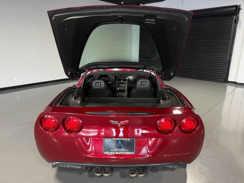 Used 2007 Chevrolet Corvette Coupe RWD image 9