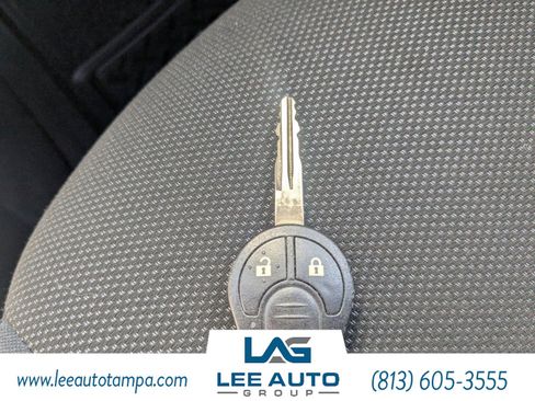 Used 2013 Nissan Juke S image 26