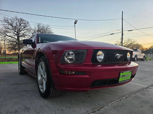 Used 2006 Ford Mustang GT Premium image 4