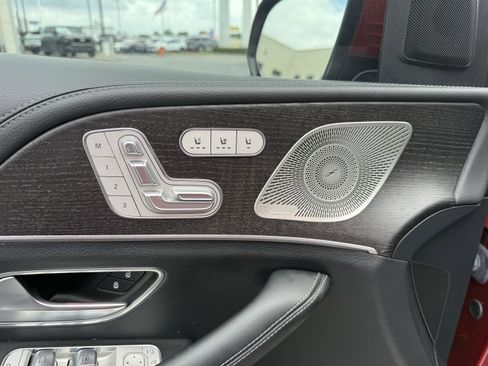 Used 2023 Mercedes-Benz GLE 53 AMG 4MATIC image 9