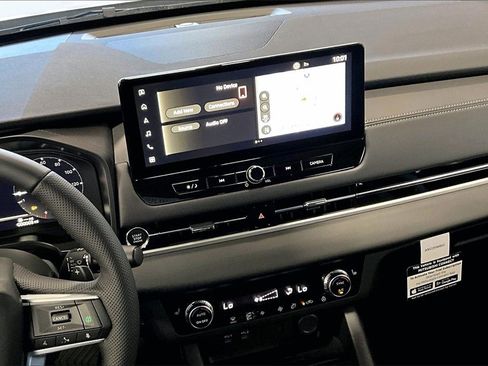 New 2026 Mitsubishi Outlander SE image 7