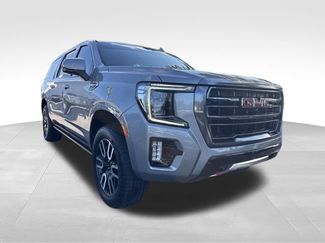 Used 2023 GMC Yukon XL AT4 w/ AT4 Premium Plus Package AWD/4WD video 3