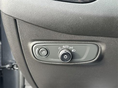 Certified 2023 Chevrolet Equinox RS image 17