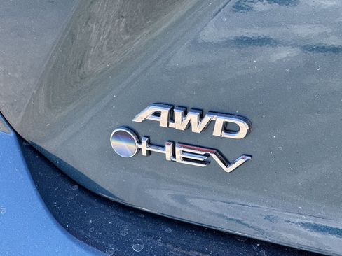 New 2026 Toyota Camry SE image 17