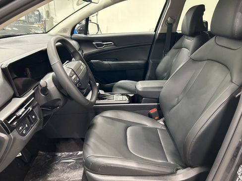 New 2026 Kia Sportage EX image 9