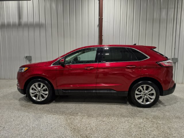 Used 2024 Ford Edge Titanium w/ Equipment Group 301A AWD/4WD image 9