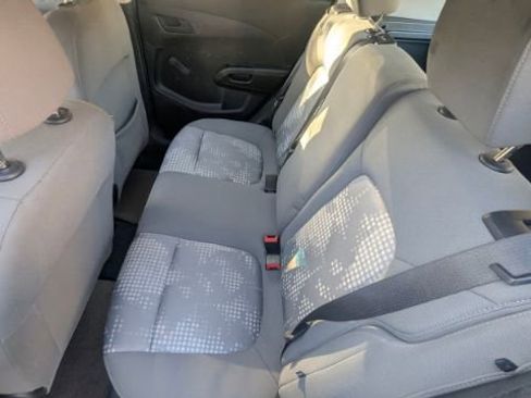 Used 2019 Chevrolet Sonic LT image 18