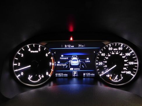 Used 2024 Nissan Altima 2.5 SV image 37