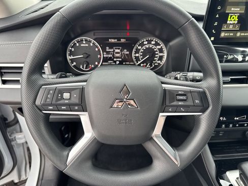 New 2026 Mitsubishi Outlander ES AWD/4WD image 8