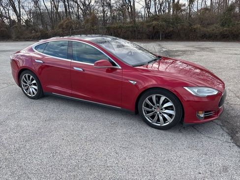 Used 2016 Tesla Model S AWD image 2