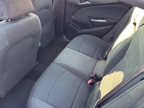 Used 2017 Chevrolet Cruze LT FWD image 13