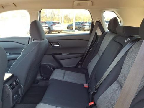 New 2026 Nissan Rogue SV FWD image 8