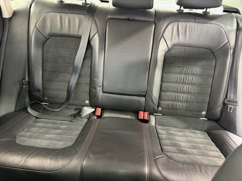 Used 2013 Volkswagen Passat TDI SEL Premium image 26