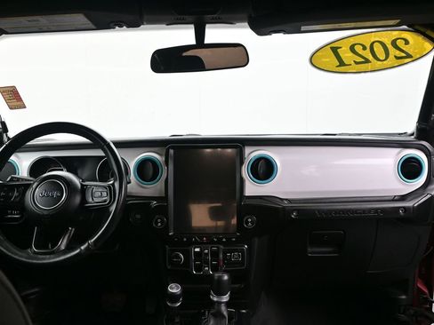 Used 2021 Jeep Wrangler Unlimited Islander image 14