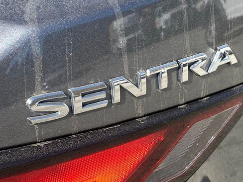 Used 2025 Nissan Sentra SV FWD image 5